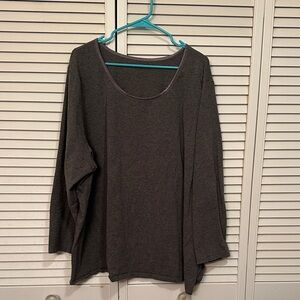 Catherines Charcoal 4X Long Sleeve Top • SOFT!!